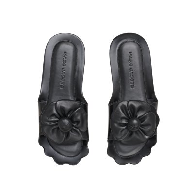 THE DAISY SANDAL